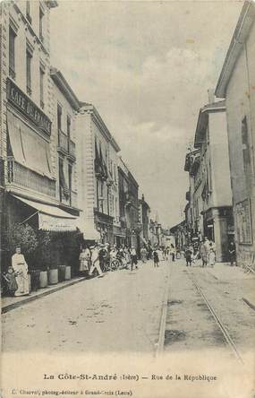 CPA FRANCE 38 " La Côte St André, Rue de la République"