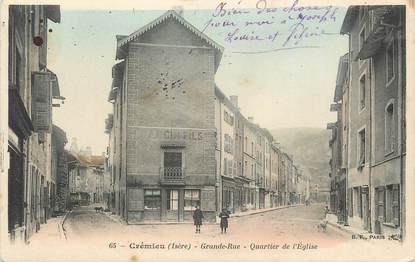 CPA FRANCE 38 " Crémieu, Grande rue et quartier de l'église"