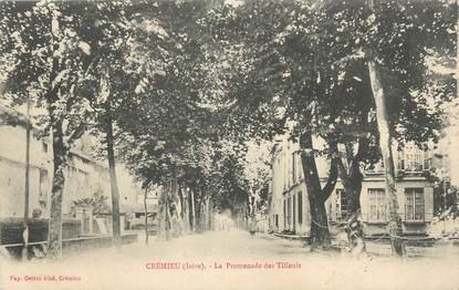 CPA FRANCE 38 " Crémieu, La promenade des tilleuls"