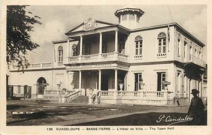CPA GUADELOUPE "Basse Terre, Hotel de ville"