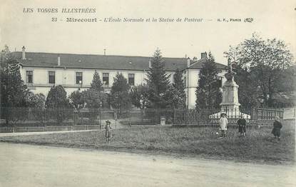 CPA FRANCE 88 "Mirecourt, L'Ecole Normale et la Statue de Pasteur"