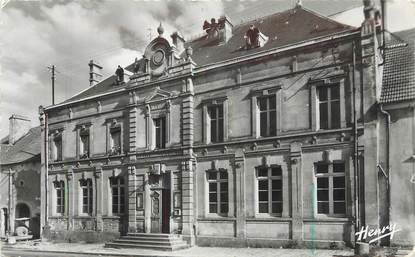 CPSM FRANCE 88 " Liffol le Grand, La Mairie et l'école"