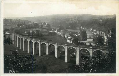 CPSM FRANCE 87 "St Léonard, Pont de Noblat, Vue générale, le viaduc"