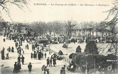 CPA FRANCE 87 " Limoges, Le Champ de Juillet, le kiosque à musique"