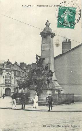 CPA FRANCE 87 " Limoges, Le monument des mobiles"