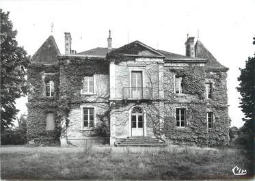 CPSM FRANCE 87 " Oradour St Genest, Château du Chiron"