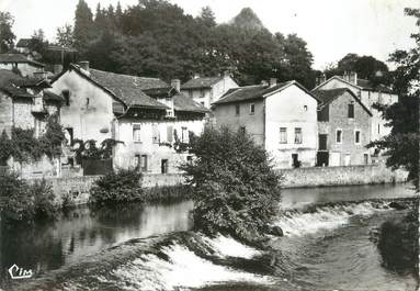 CPSM FRANCE 87 " Eymoutiers, Les tanneries au bord de la Vienne"