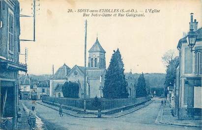 CPA FRANCE 91 " Soisy sur Etiolles, L'église rue Notre Dame et Rue Galignani"'