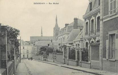 CPA FRANCE 91 " Dourdan, Rue Michel"