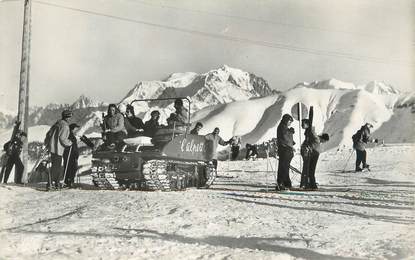 CPSM FRANCE 74 " Megève, La chenillette de l'Alpette et le Massif du Mont Blanc"