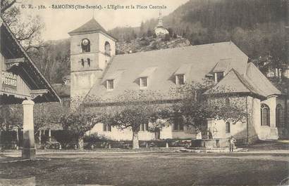 CPA FRANCE 74 " Samoëns, L'église et la place centrale"