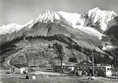 CPSM FRANCE 74 "St Gervais les Bains, Le Col du Voza" / TRAIN