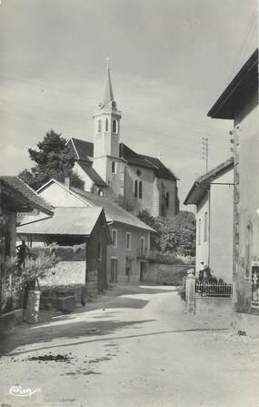 CPSM FRANCE 74 " Challonges, Place de l'église"