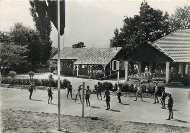 CPSM FRANCE 74 " ST Jorioz, Centre de Vacances d'Adolescents des Eclaireurs de France" / VOLLEY