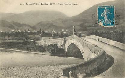 CPA FRANCE 74 " St Martin sur Sallanches , Vieux pont sur l'Arve"