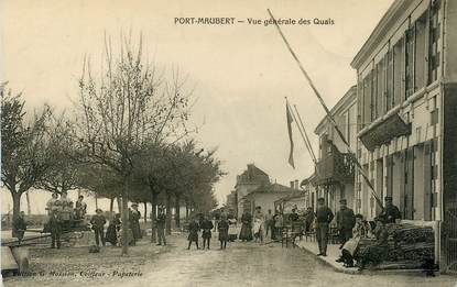 CPA FRANCE 33 "Port Maubert, vue générale des Quais"