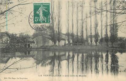 CPA FRANCE 38 " La Verpillère, Joli coin du moulin"'