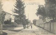 38 Isere CPA FRANCE 38 " La Verpillère, Rue de la gare, la croix"