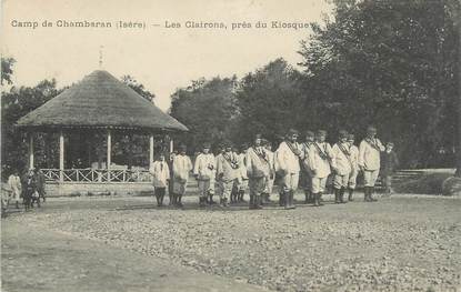 CPA FRANCE 38 " Chambaran, Les clairons près du kiosque au camp"