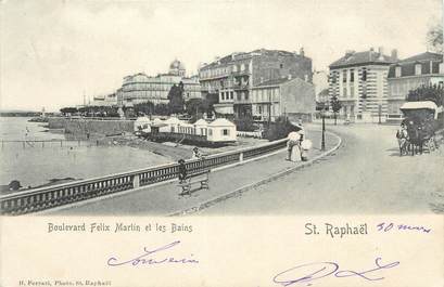 CPA FRANCE 83 " St Raphaël , Boulevard Félix Martin et les bains"