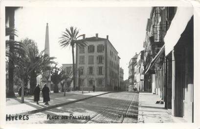 CPSM FRANCE 83 " Hyères, Place des Palmiers"