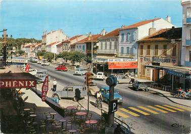 CPSM FRANCE 83 "La Londe Les Maures, Avenue Georges Clémenceau"