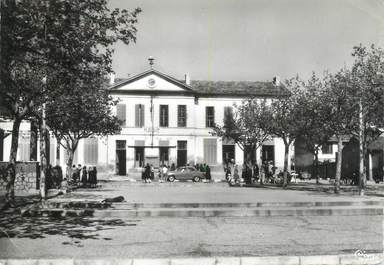 CPSM FRANCE 83 "La Londe Les Maures, L'Hôtel de Ville"