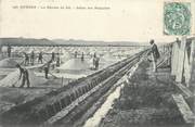 83 Var CPA FRANCE 83 "Hyères , La récole du sel aux Salins des Pesquiers"