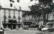 83 Var CPSM FRANCE 83 " Le Luc, Place de la Liberté"