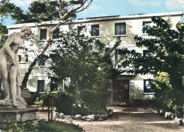 CPSM FRANCE 83 " Ile de Bendor, Hôtel Nautique"