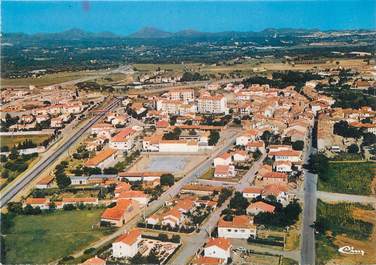 CPSM FRANCE 83 " Puget sur Argens, Vue générale aérienne"