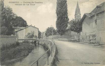 CPA FRANCE 38 " Cessieu, Entrée du village en venant de la Tour"