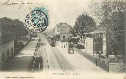 CPA FRANCE 77 " Fontainebleau, La gare" / GARE