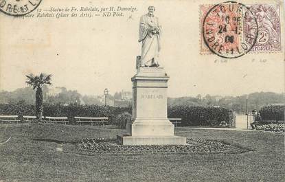 CPA FRANCE 37 " Tours, Statue de François Rabelais dans le Square Rabelais"