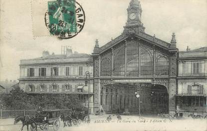 CPA FRANCE 80 " Amiens, La gare du Nord"