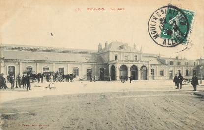 CPA FRANCE 03 " Moulins, La gare"