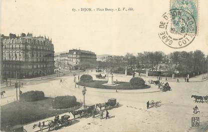 CPA FRANCE 21 " Dijon, Place d'Arcy"
