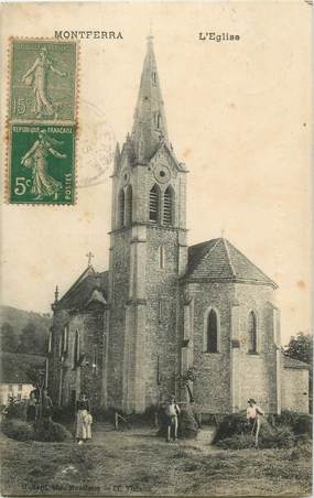 CPA FRANCE 38 " Montferrat, L'église"