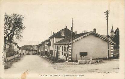 CPA FRANCE 38 " La Bâtie Divisin, Quartier des écoles"