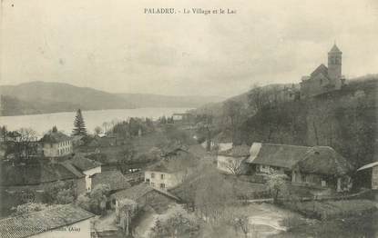 CPA FRANCE 38 " Paladru, Le village et le lac"