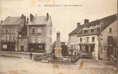 CPA FRANCE 23 " Crocq, Place du Monument aux morts"