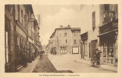 CPA FRANCE 38 "Le Péage de Roussillon, Grande rue"