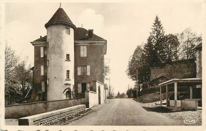 CPSM FRANCE 38 "Roybon, La Gendarmerie, un coin des remparts"