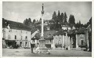 38 Isere CPSM FRANCE 38 "St Geoire en Valdaine, Place de l'église"