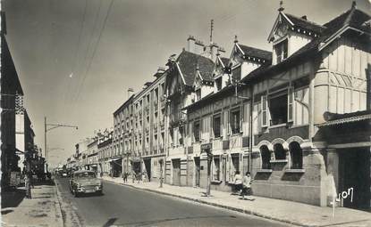 CPSM FRANCE 91 " Montgeron, Avenue de la République"