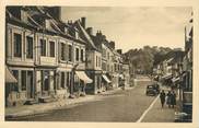 80 Somme CPA FRANCE 80 "Doullens, Rue du Bourg"