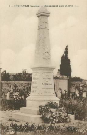 CPA FRANCE 84 " Sérignan, Le monument aux morts"