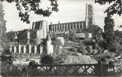 CPSM FRANCE 81 " Albi, Basilique Ste Cécile, le Musée et les remparts"