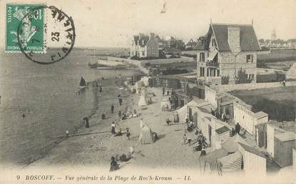 CPA FRANCE 29 " Roscoff, Vue générale de la Plage de Roc'h-Kroum"