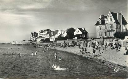 CPSM FRANCE 29 " Roscoff, La plage"